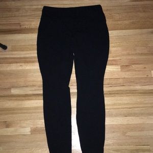 Black leggings
